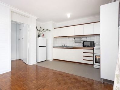 21/159 Fairway, Crawley WA 6009