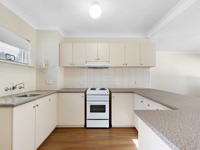 U 16/30 Kenton Way, Calista WA 6167