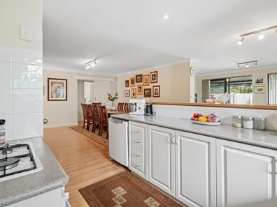 22 Bight Reefs Road, Singleton WA 6175
