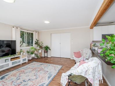 9 Ashurst Place, Huntingdale WA 6110
