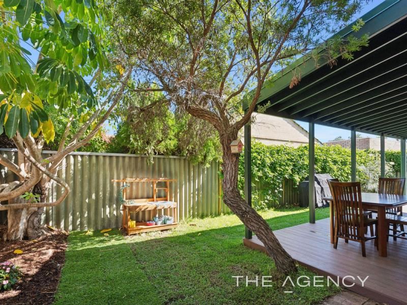 6/163 Edinboro Street, Joondanna WA 6060