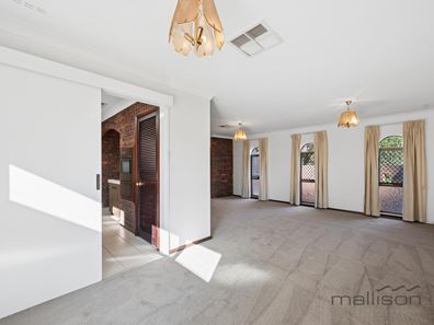 3 Lochee Way, Bull Creek WA 6149