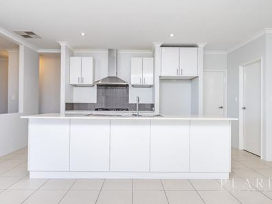 36 Brigalow Street, Banksia Grove WA 6031