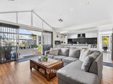 12 Amber Lane, Australind WA 6233