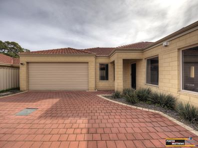 9b Walsh Avenue, Redcliffe WA 6104