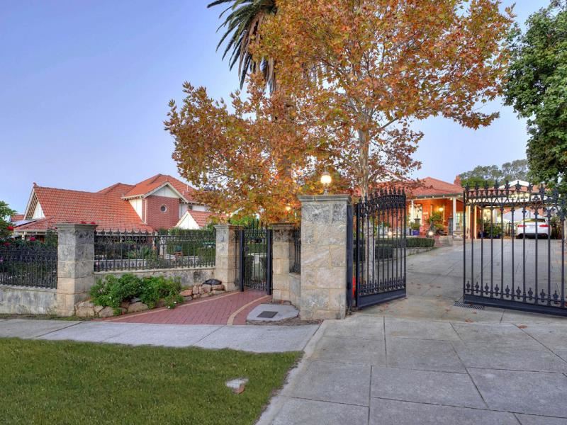 50 Clifton Crescent, Mount Lawley WA 6050