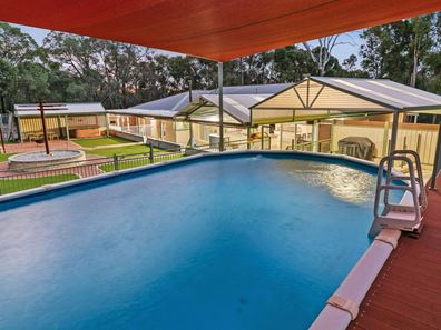 3 King Jarrah Rise, Sawyers Valley WA 6074