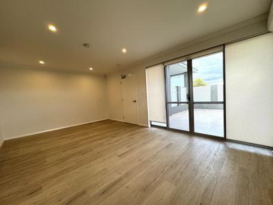 14/35 Thomas Street, East Cannington WA 6107