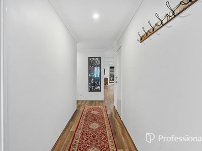 7 Belpaire Road, Midvale WA 6056