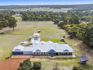62 Texon Ridge, Lower Chittering WA 6084