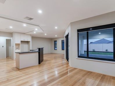 62 Greeson Parkway, Secret Harbour WA 6173