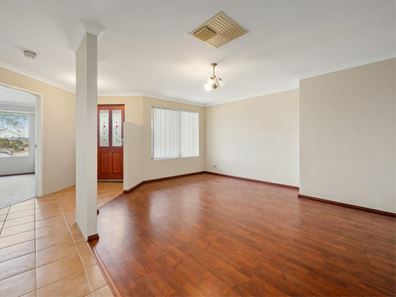 18 Buvelot Turn, Southern River WA 6110