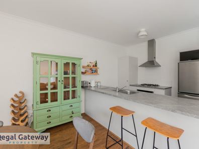 12 Cycad Retreat, Wandi WA 6167