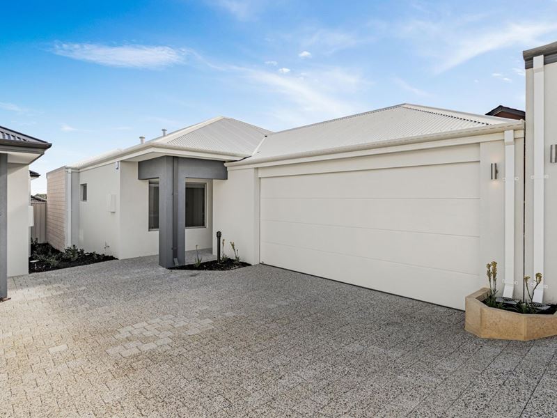 2/301 Rockingham Road, Spearwood WA 6163