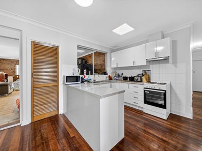 23 Hollett Road, Morley WA 6062
