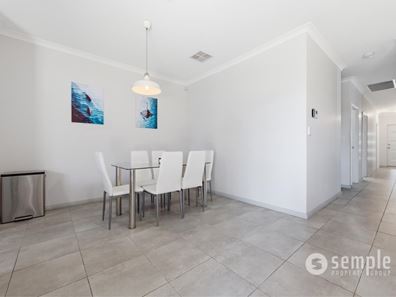 3 Egrove Lane, Piara Waters WA 6112
