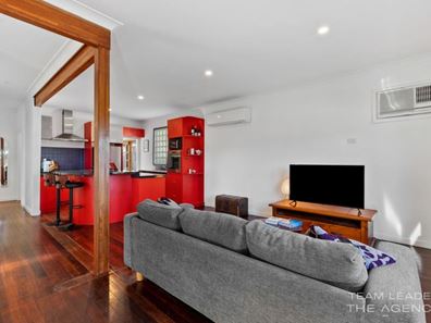 36 Broun Avenue, Embleton WA 6062