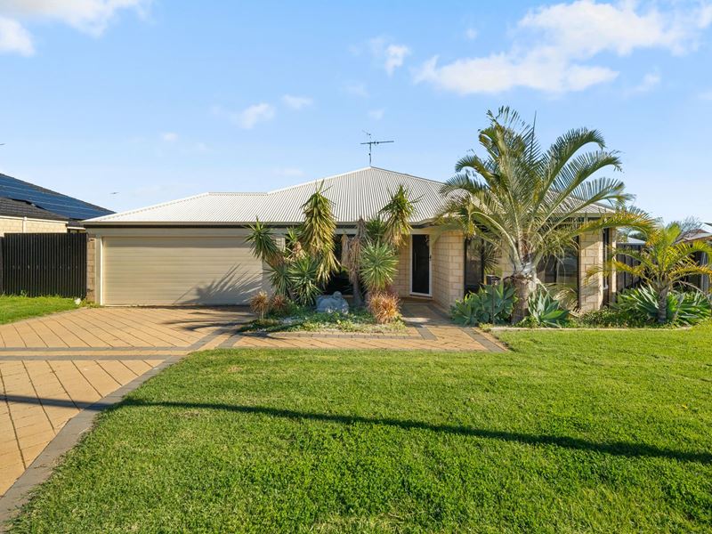 2 Seaforth Drive, Halls Head