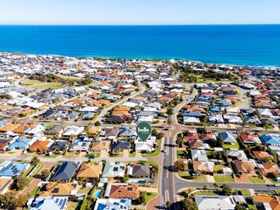 2 Seaforth Drive, Halls Head WA 6210