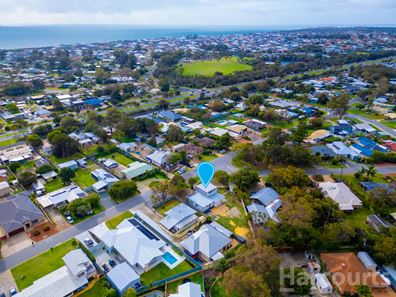 11 Flinders Street, Falcon WA 6210