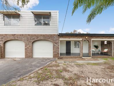 11 Flinders Street, Falcon WA 6210