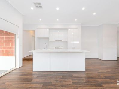 8C Falkirk Avenue, Maylands WA 6051