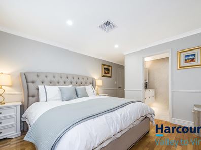 14 Devereux Crescent, Aveley WA 6069