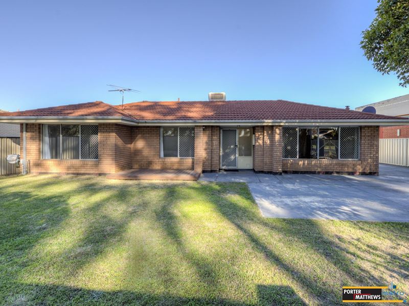 2/89 Hale Road, Forrestfield WA 6058