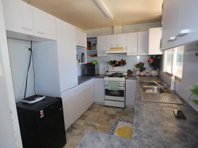 38 Stringybark Drv, Kambalda West WA 6442