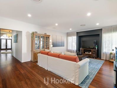 18 Kooljak Road, Broadwater WA 6280