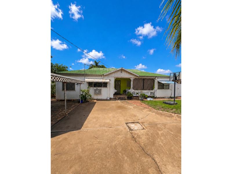 338 Piccadilly Street, West Lamington
