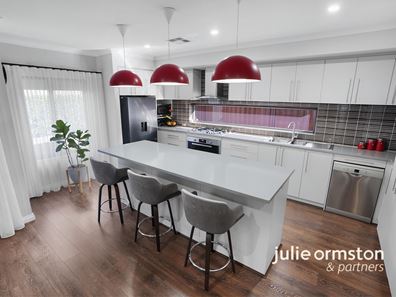 11 Isabella Loop, Landsdale WA 6065