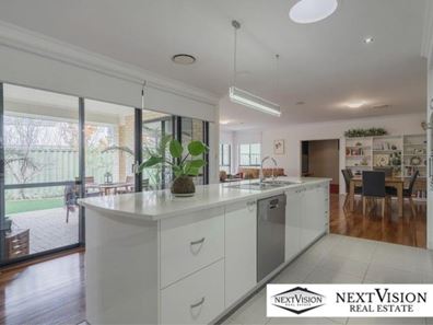 33 Aubin Grove Link, Aubin Grove WA 6164
