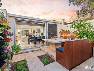 117 George Street, East Fremantle WA 6158