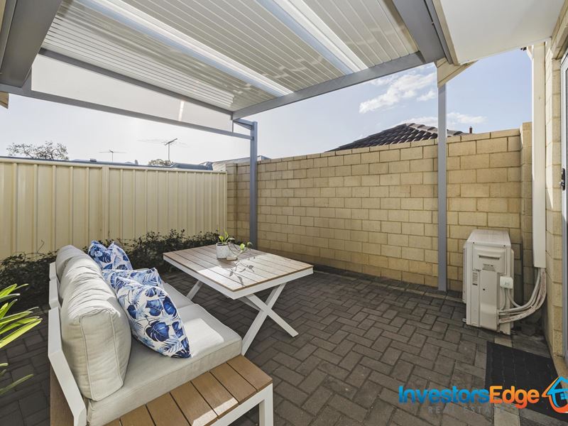 52B Barnes Street, Innaloo WA 6018
