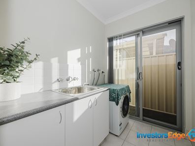 52B Barnes Street, Innaloo WA 6018