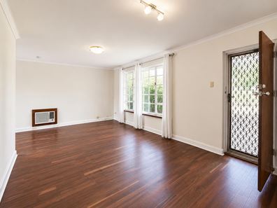 4A Montrose Street, Lynwood WA 6147