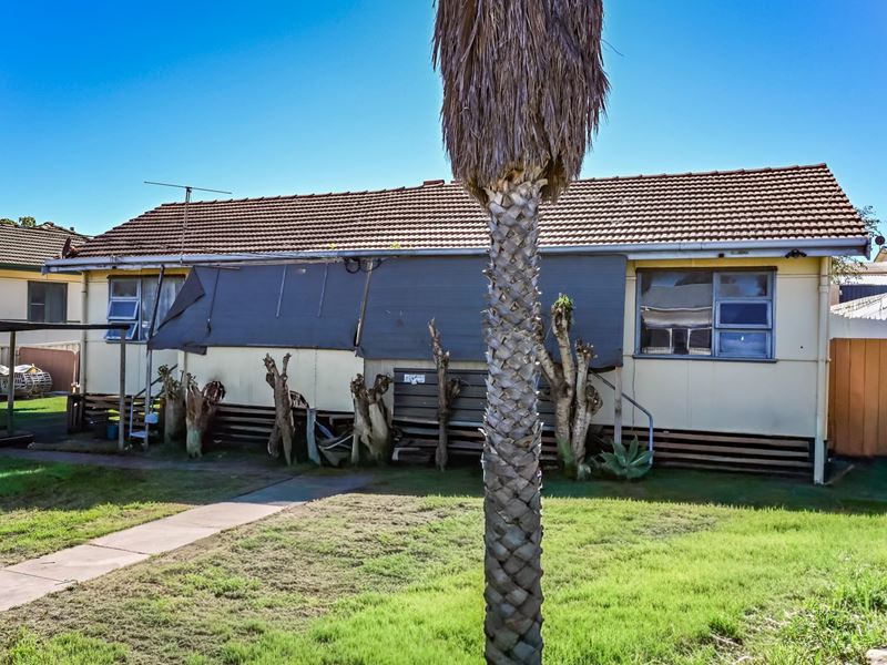 61 Eastern Road, Geraldton WA 6530