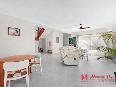 56 Gillett Drive, Kardinya WA 6163