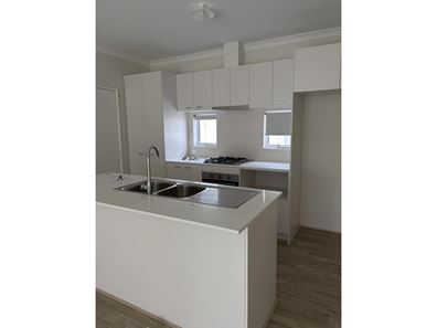 2/19 Passage Way, Mandurah WA 6210