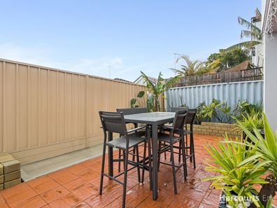 6/61-63 Colin Road, Scarborough WA 6019