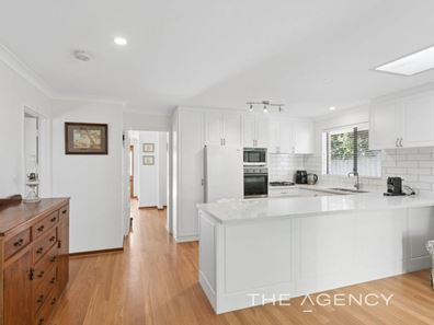 10B Lehmann Court, Kingsley WA 6026