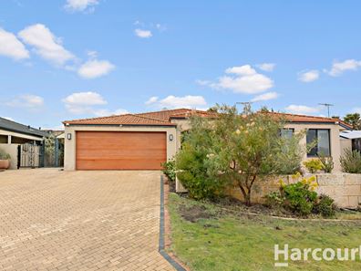 3 Zinnia Lane, Halls Head WA 6210