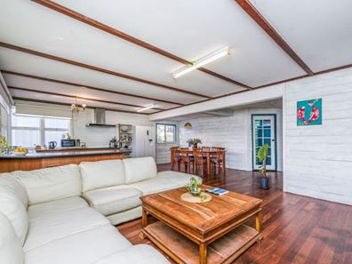 3 Silver Creek Road, Guilderton WA 6041