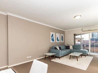 32/165 Grand Boulevard, Joondalup WA 6027