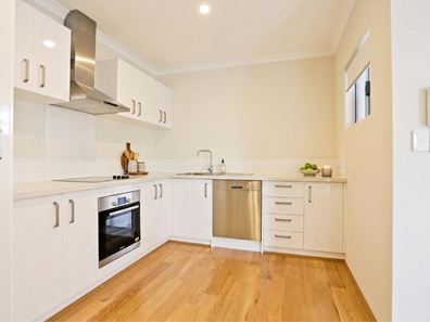 8/5 Cleaver Terrace, Rivervale WA 6103