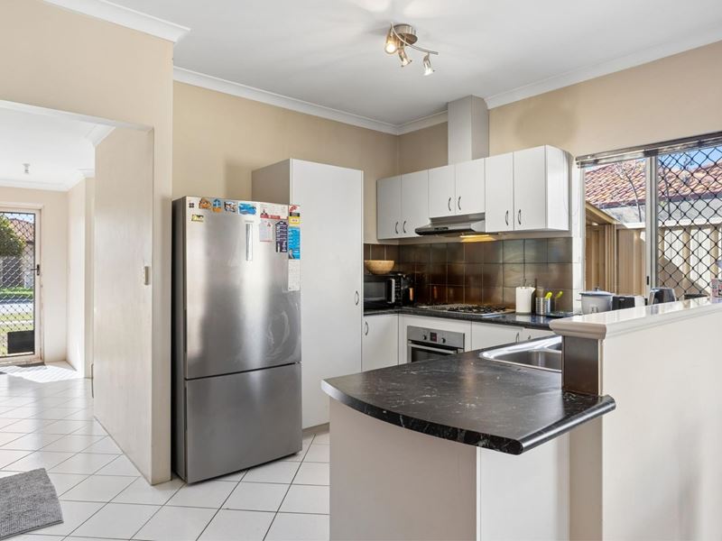 11A Garnett Place, Balga WA 6061