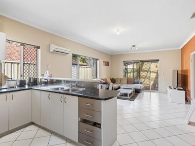11A Garnett Place, Balga WA 6061