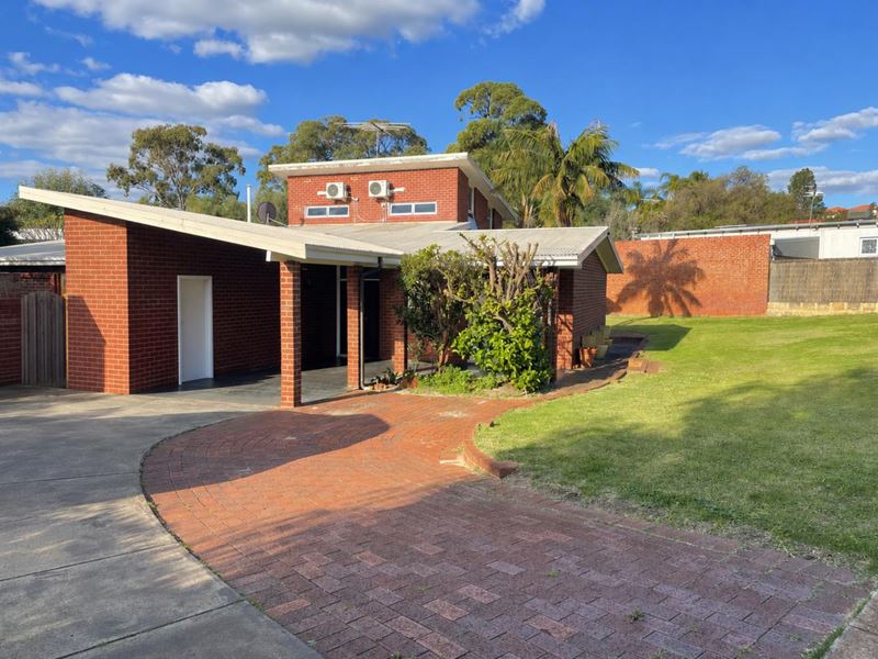 12 Goonang Road, City Beach WA 6015
