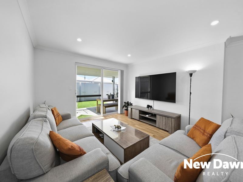 12 Cumberland Avenue, Ellenbrook WA 6069